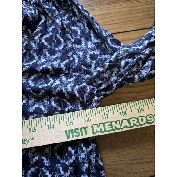 Eddie Bauer Women Size Small Button-Down Blouse Long Sleeve Rayon Lightweight - Picture 5 of 16